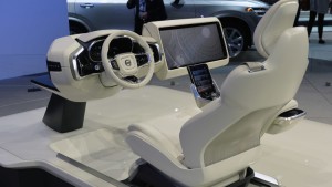 02-volvo-concept-26-la-1