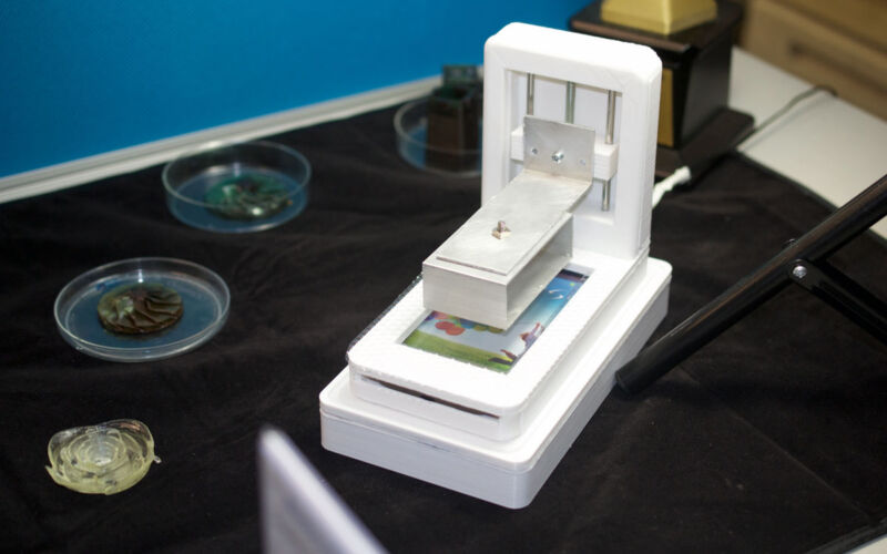 taiwan-tech-phone-3D-printer